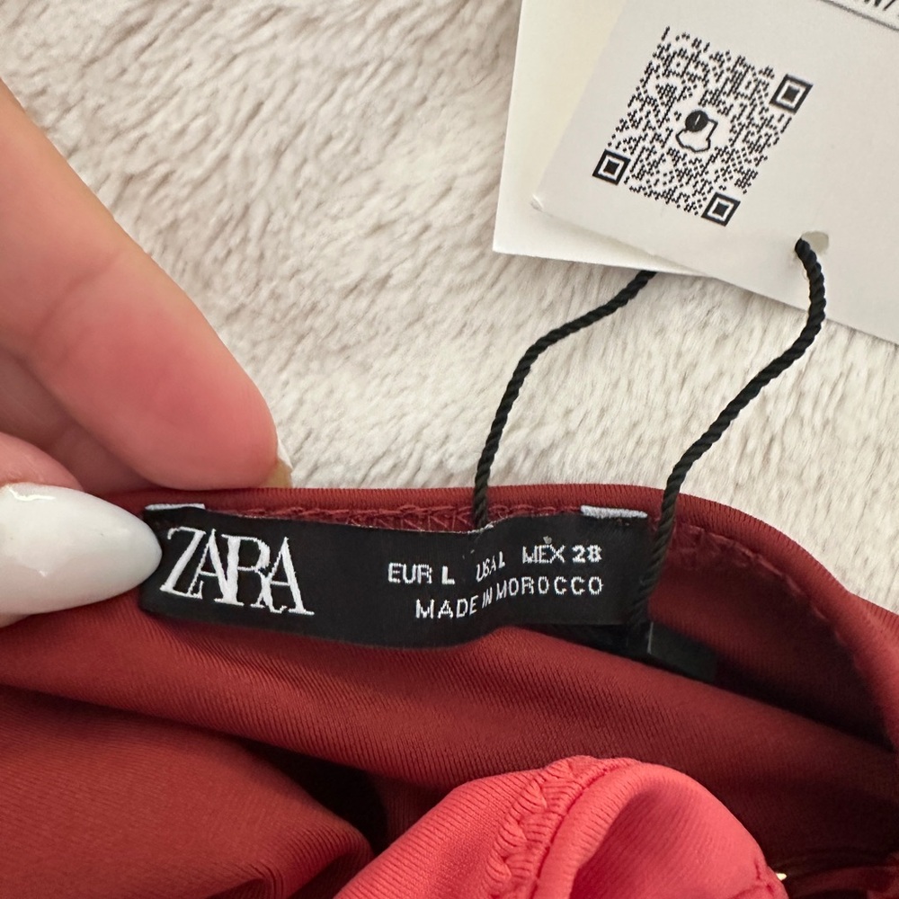 Zara One Piece Swimsuit - Picture 2 of 5